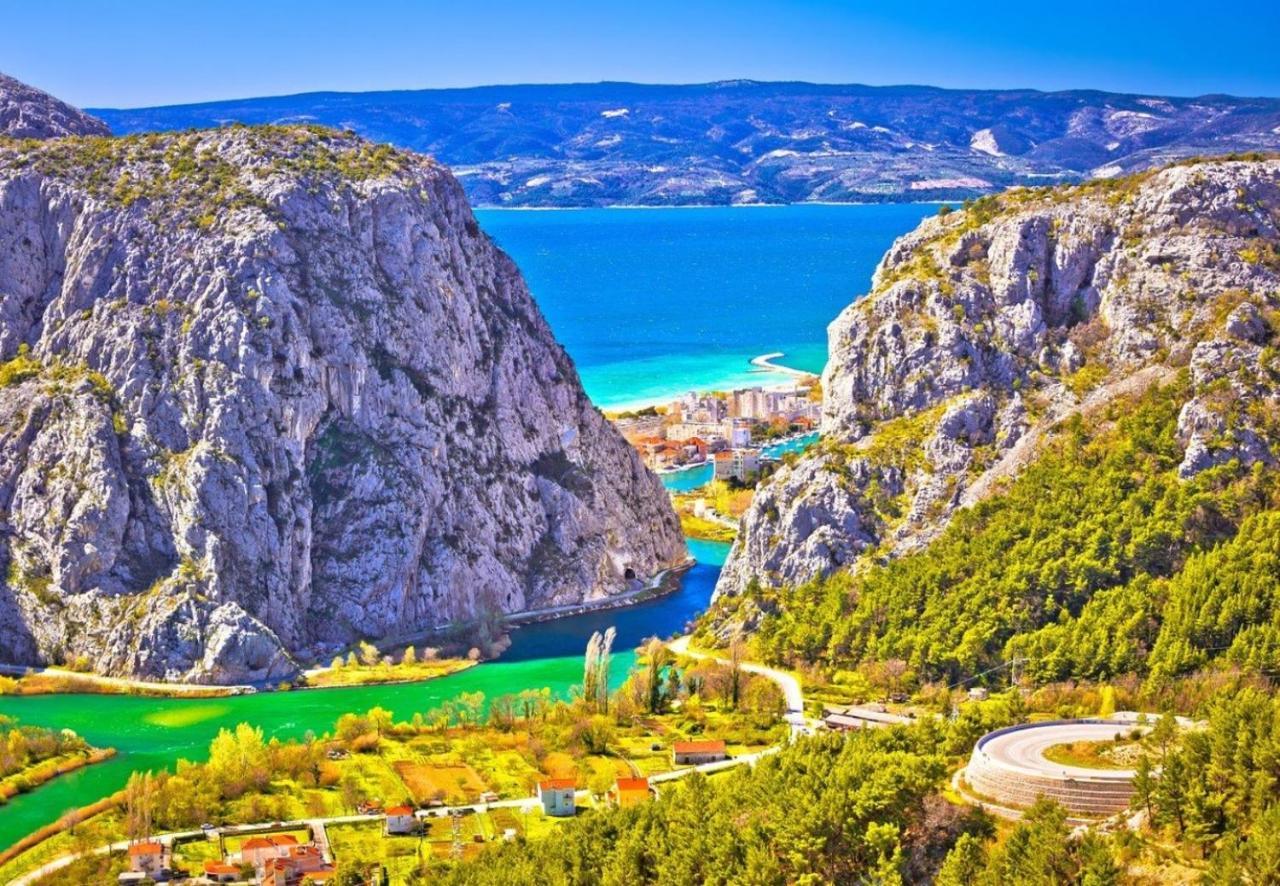Adriatic Seaview Apartment Omis Exterior photo